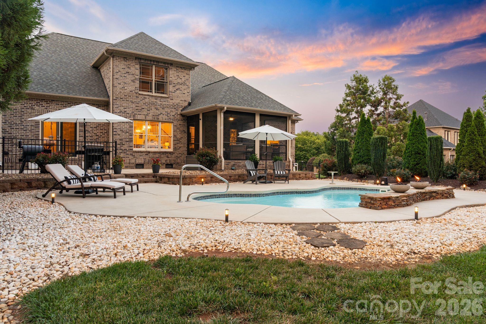 160 Riverchase Lane