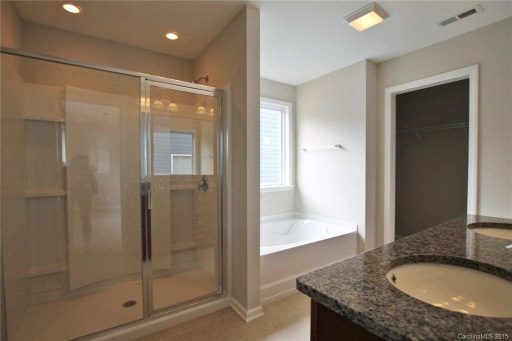 Lakeridge - Residential