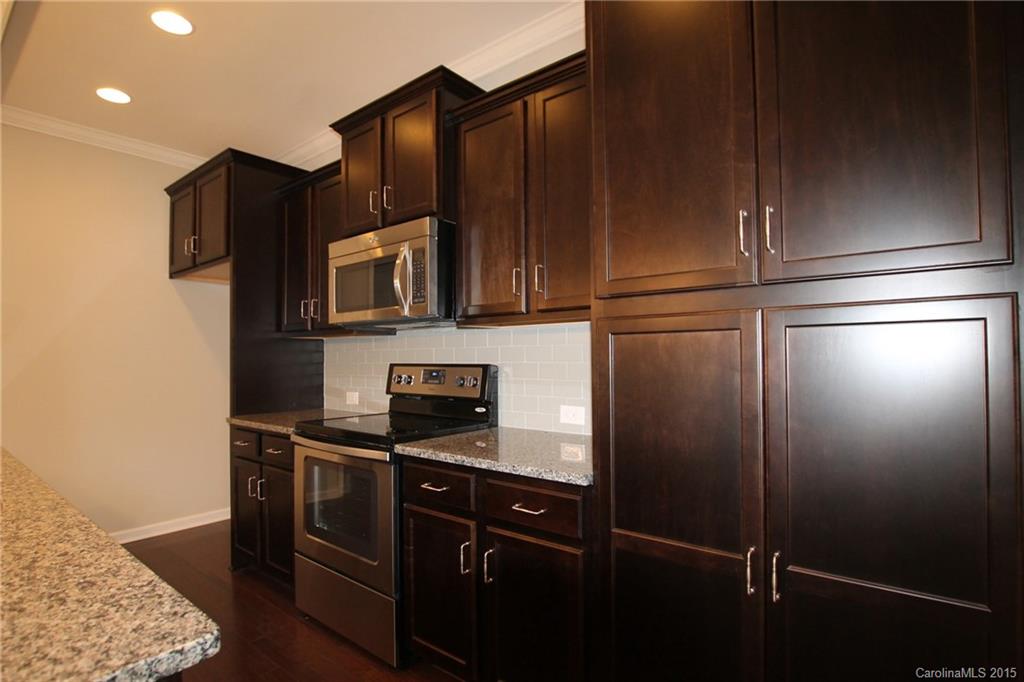 Lakeridge - Residential