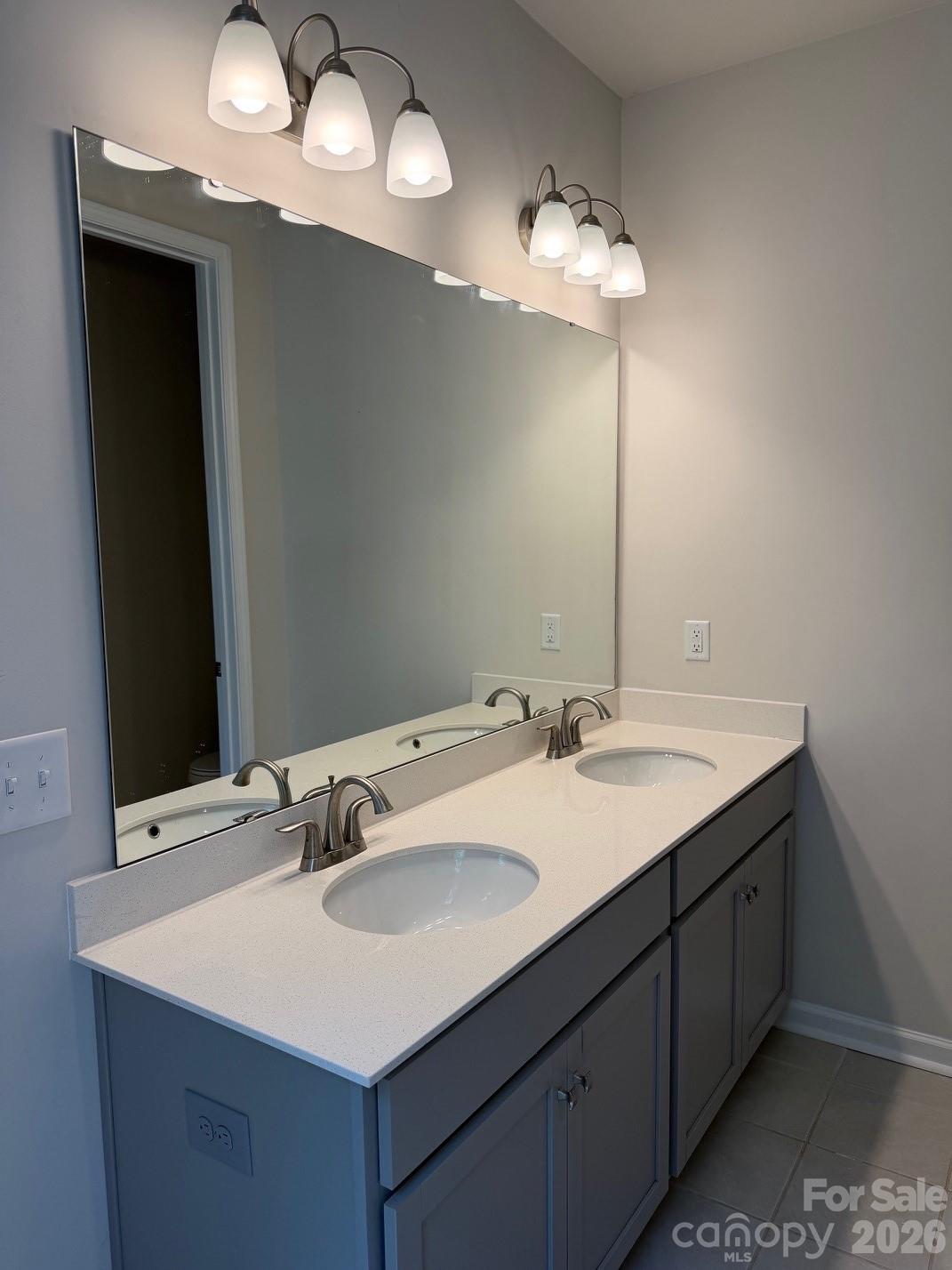Fifteen 15 Cannon - Residential