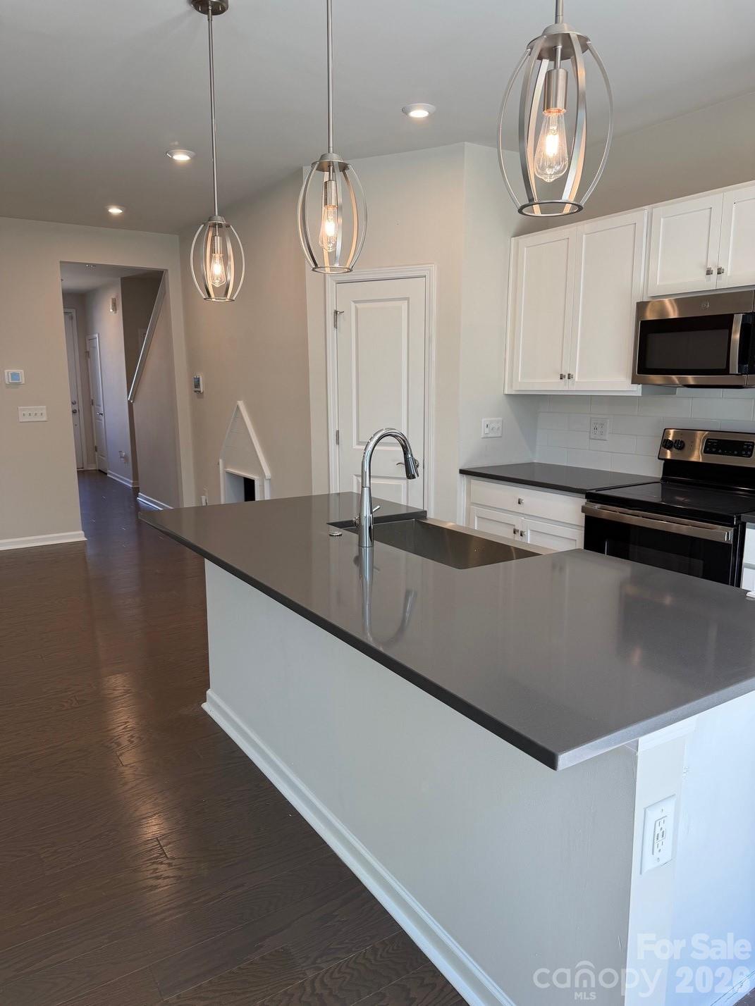 Fifteen 15 Cannon - Residential