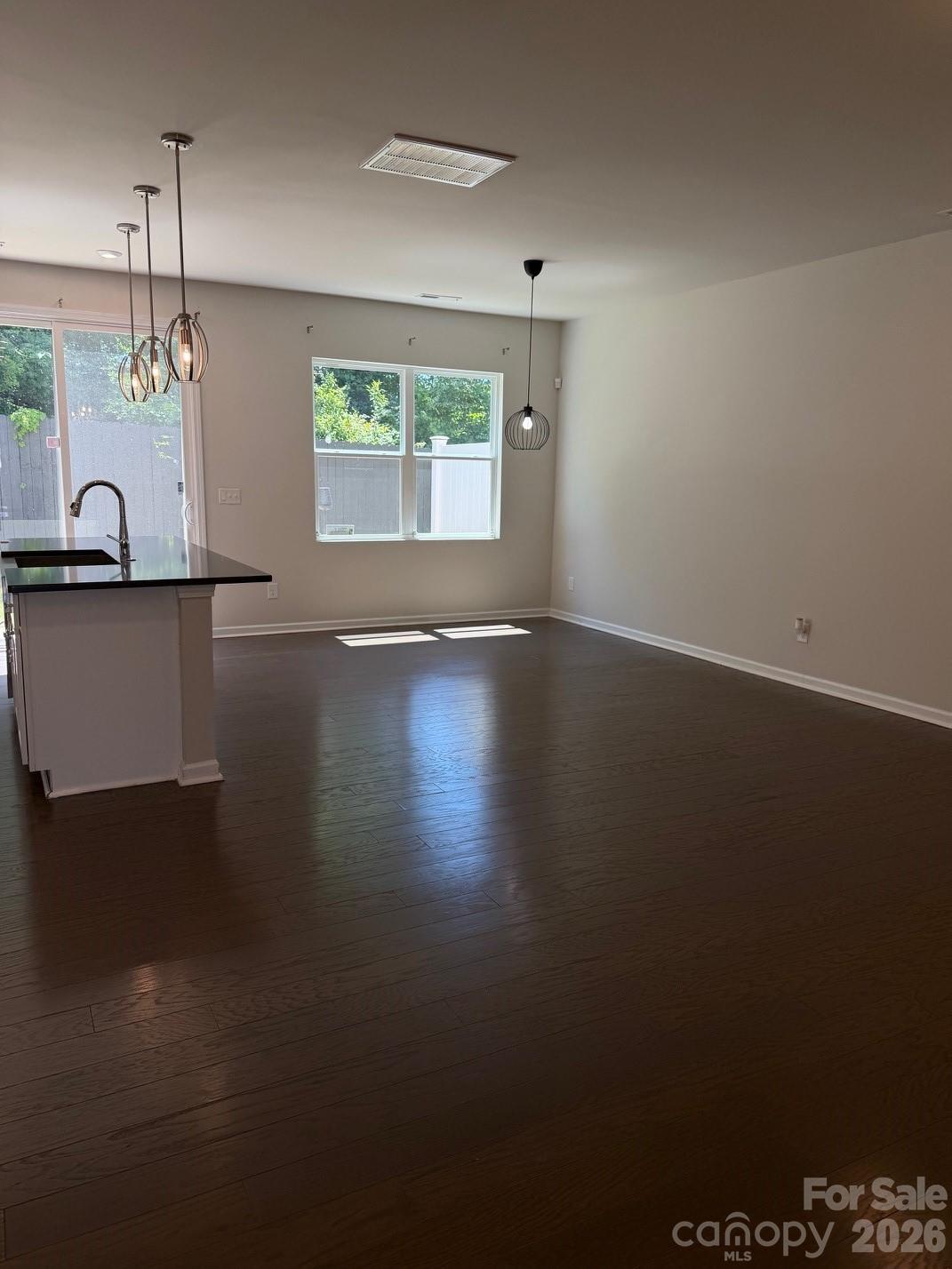 Fifteen 15 Cannon - Residential