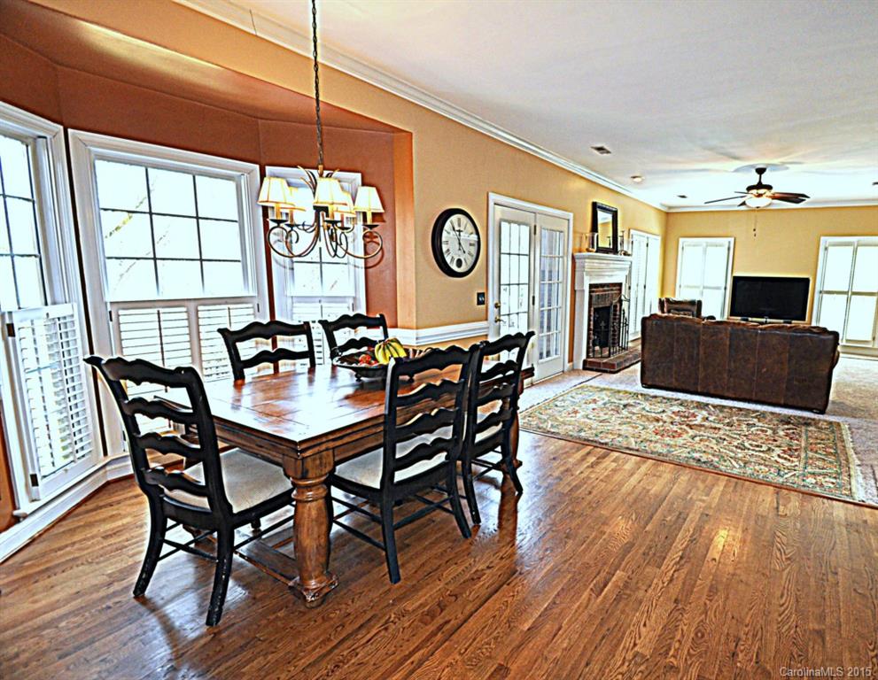 Hunter Oaks - Residential