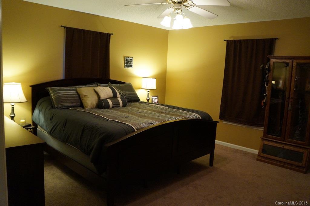 Country Club Heights - Residential