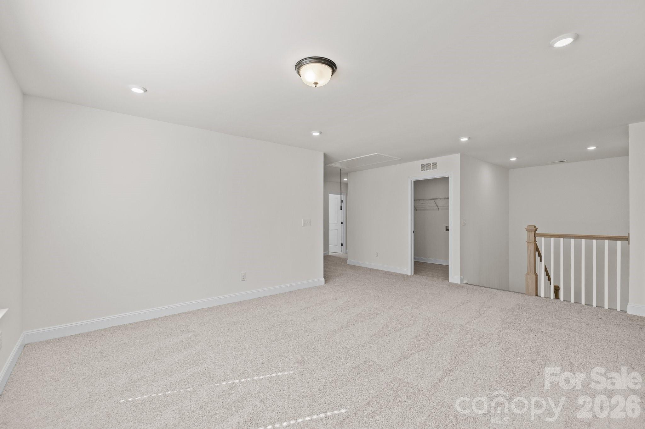 Lakeside Glen - Residential