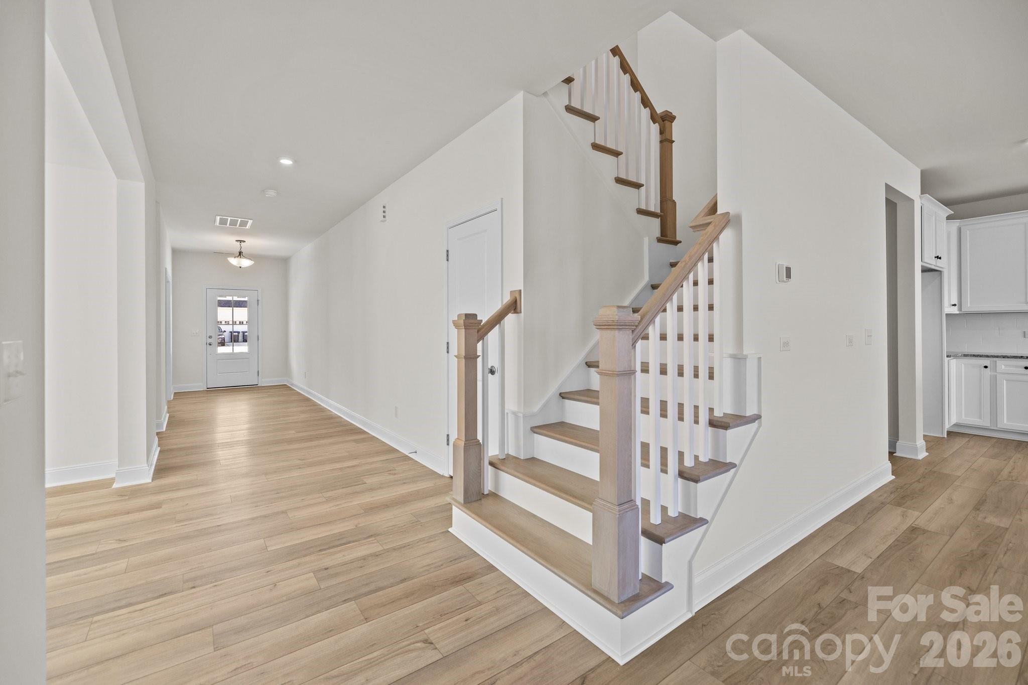 Lakeside Glen - Residential