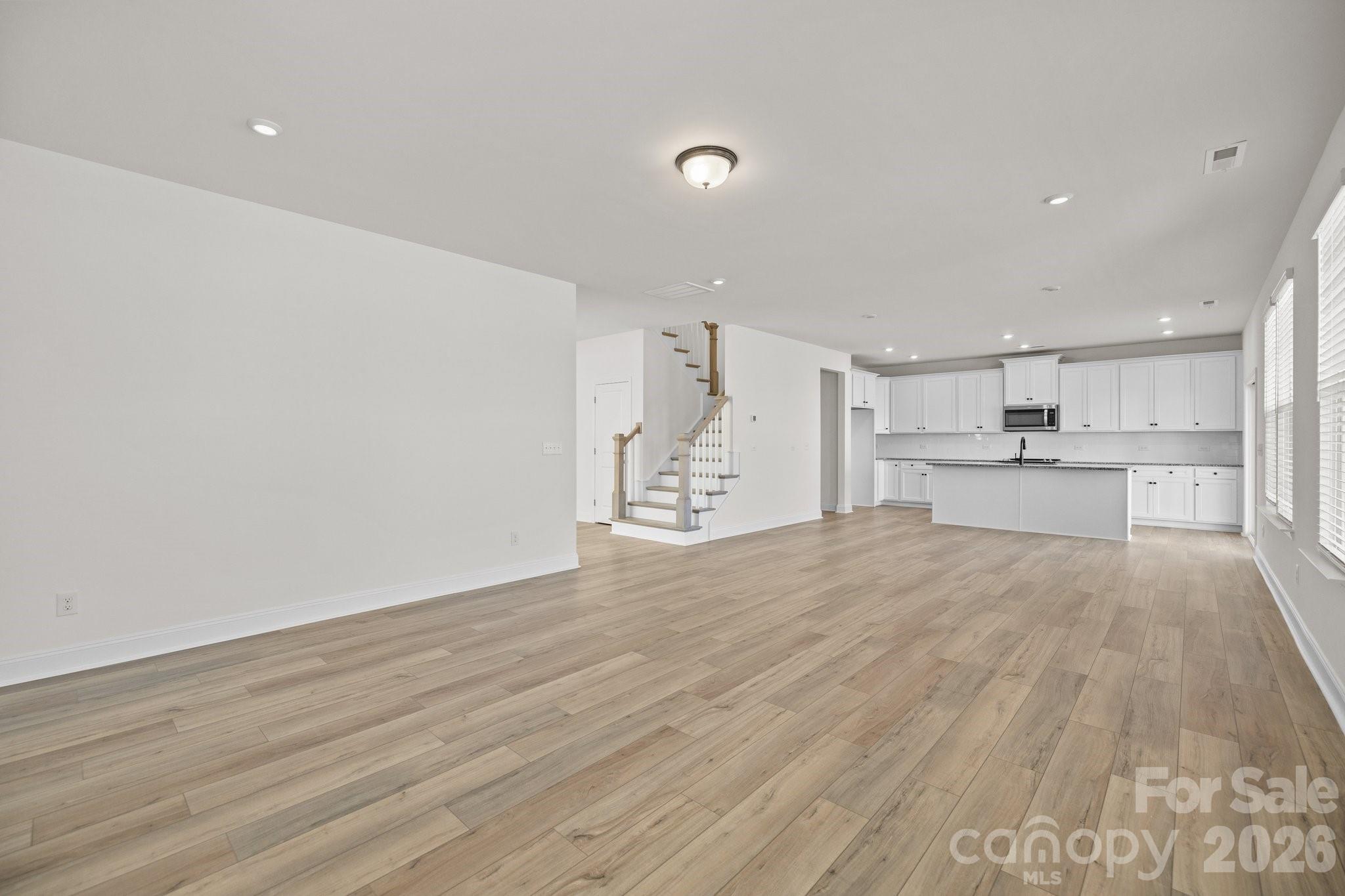 Lakeside Glen - Residential