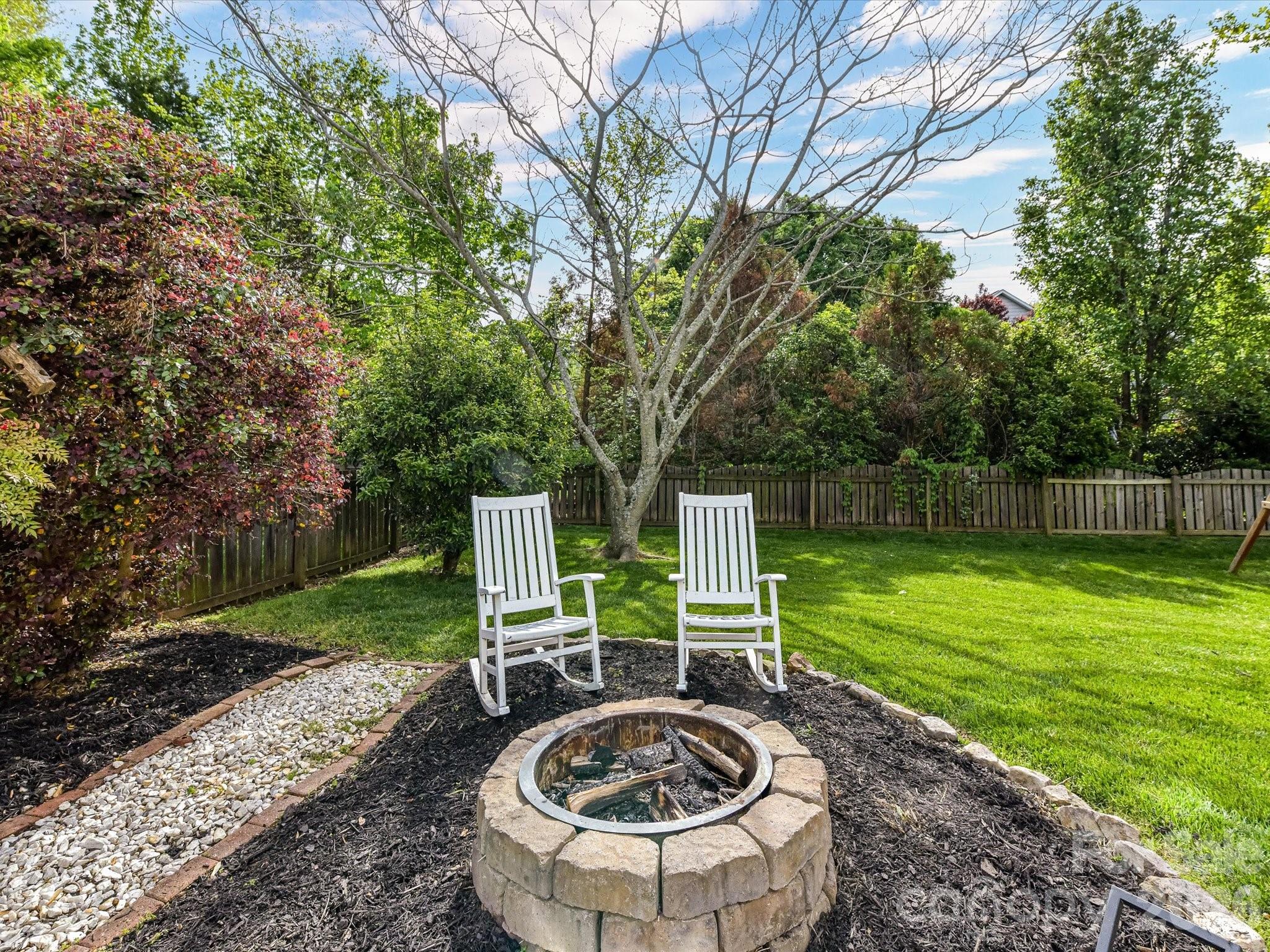 Blakeney Heath - Fieldstone - Residential