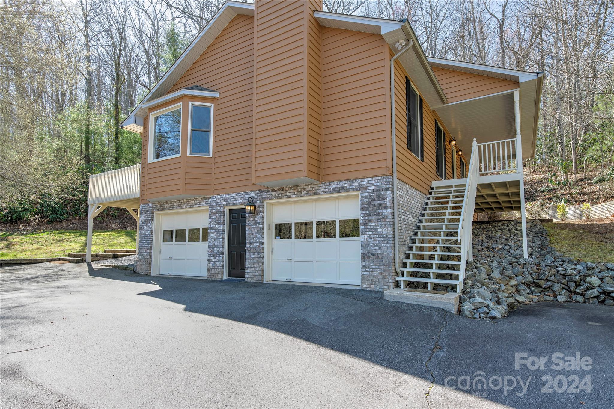 Claru Ridge - Residential