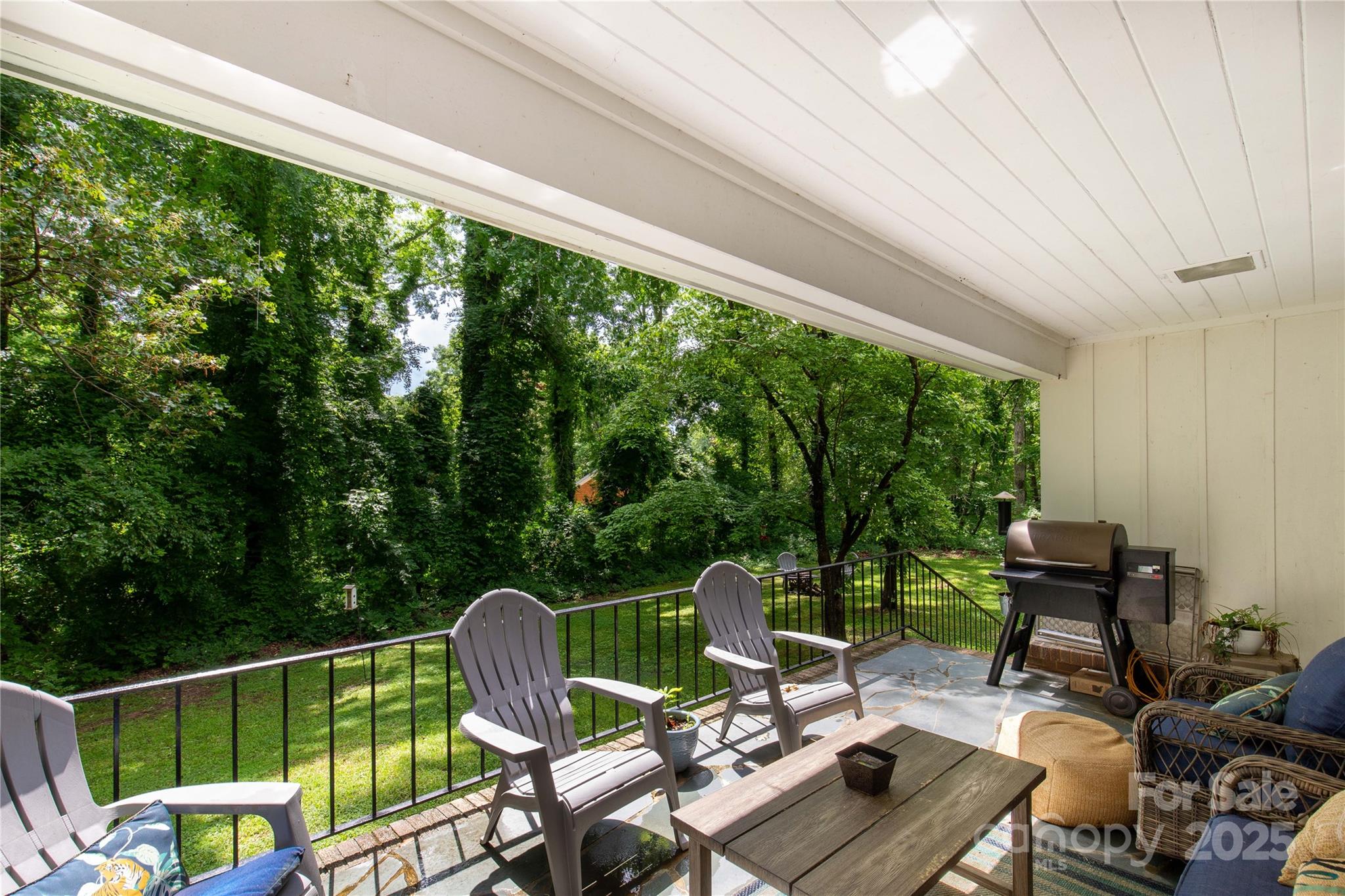 Forest Hills - Residential