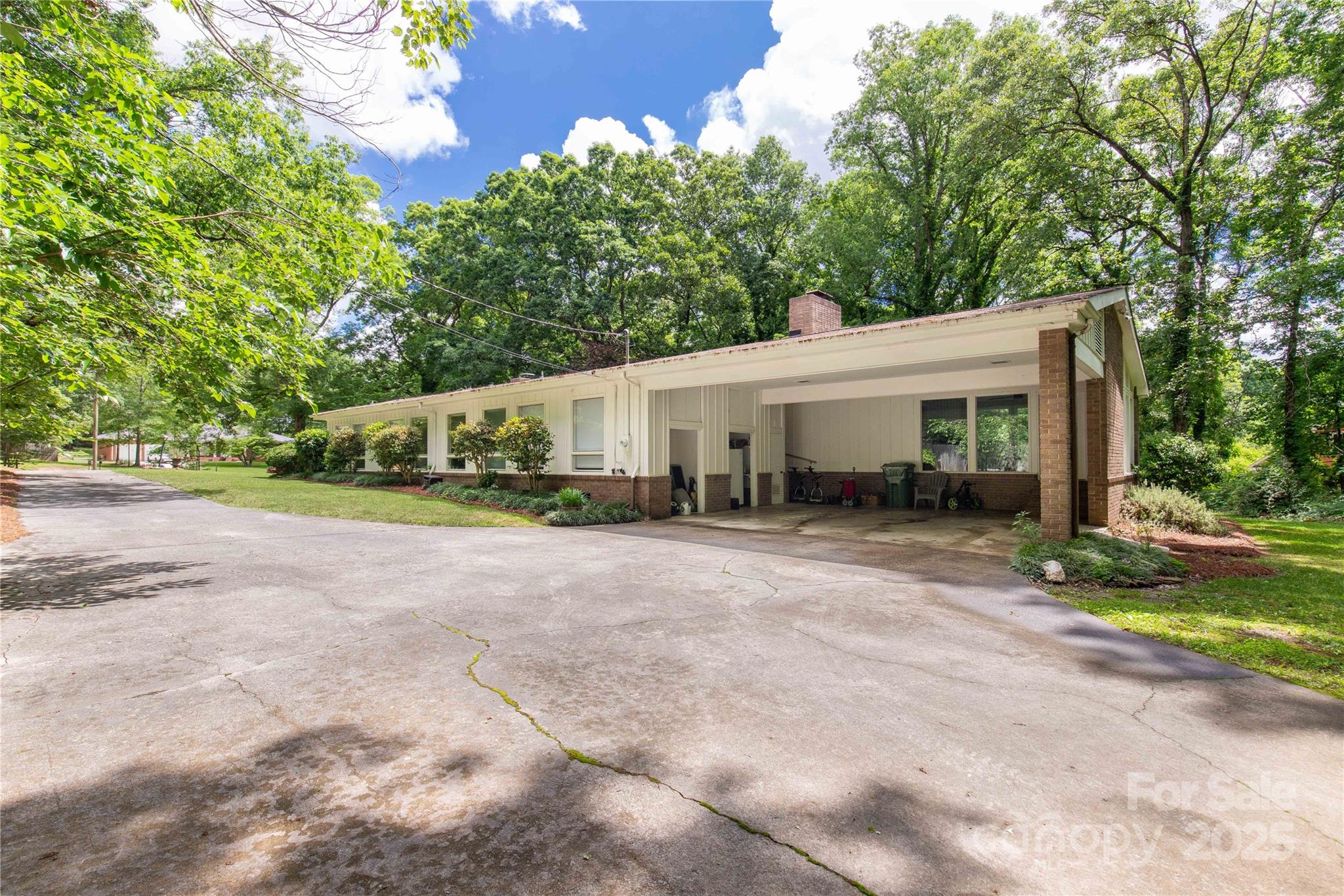 Forest Hills - Residential