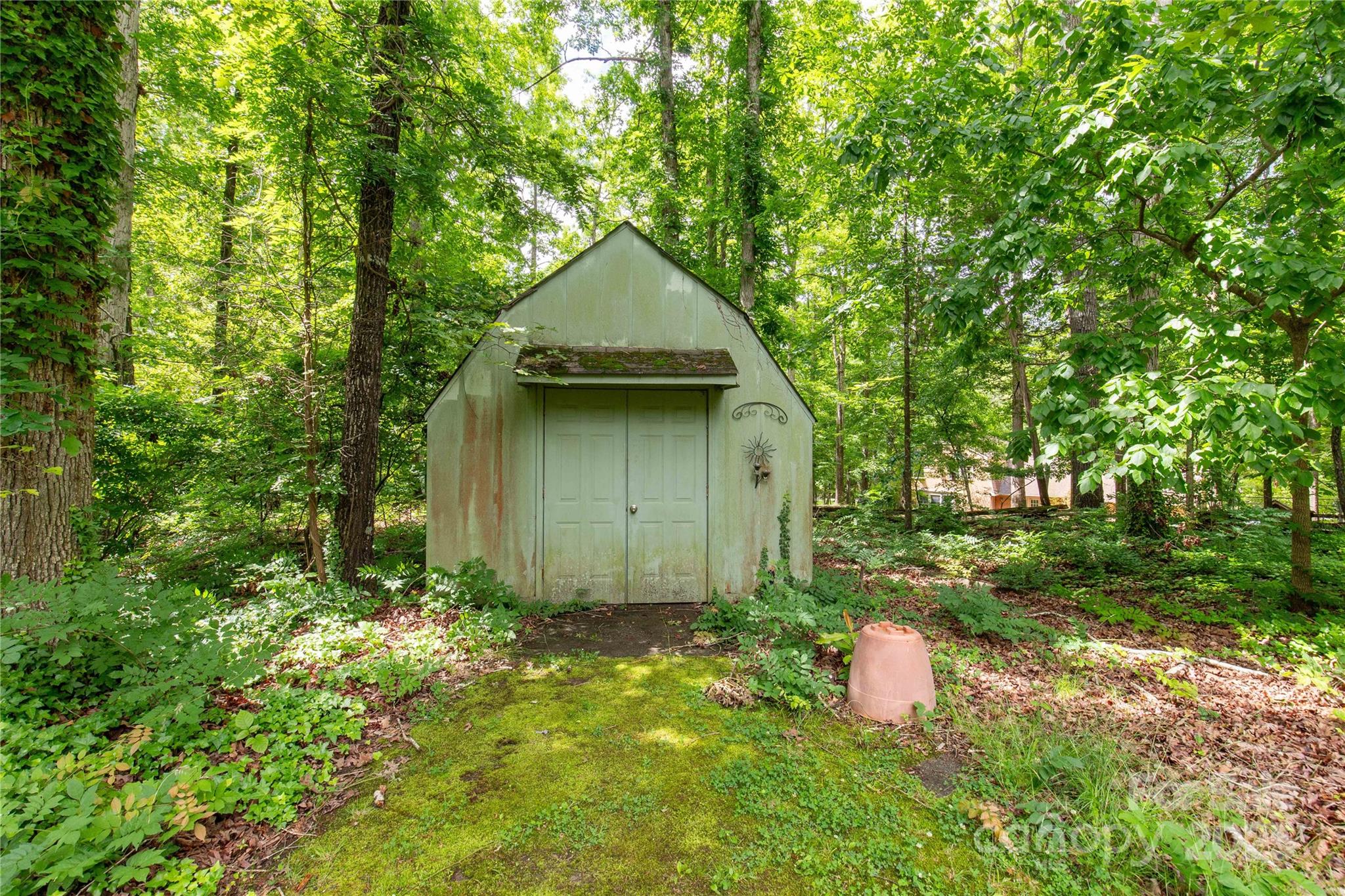 Forest Hills - Residential