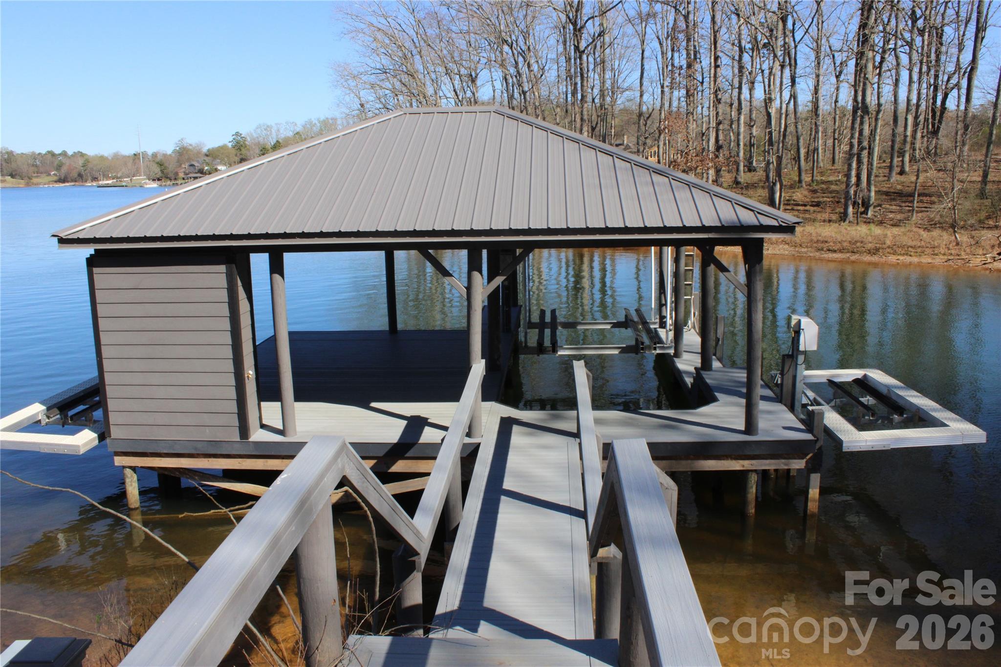 Joslin Pointe - Residential