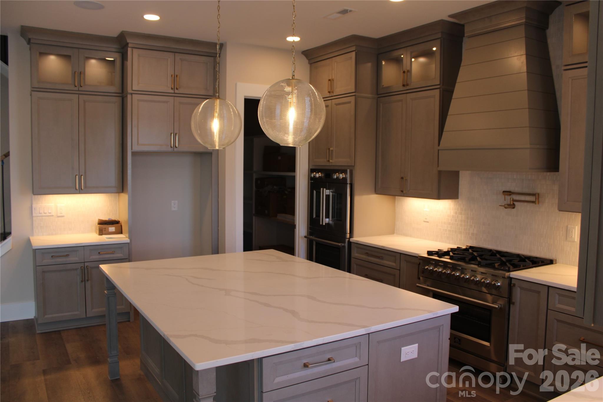 Joslin Pointe - Residential