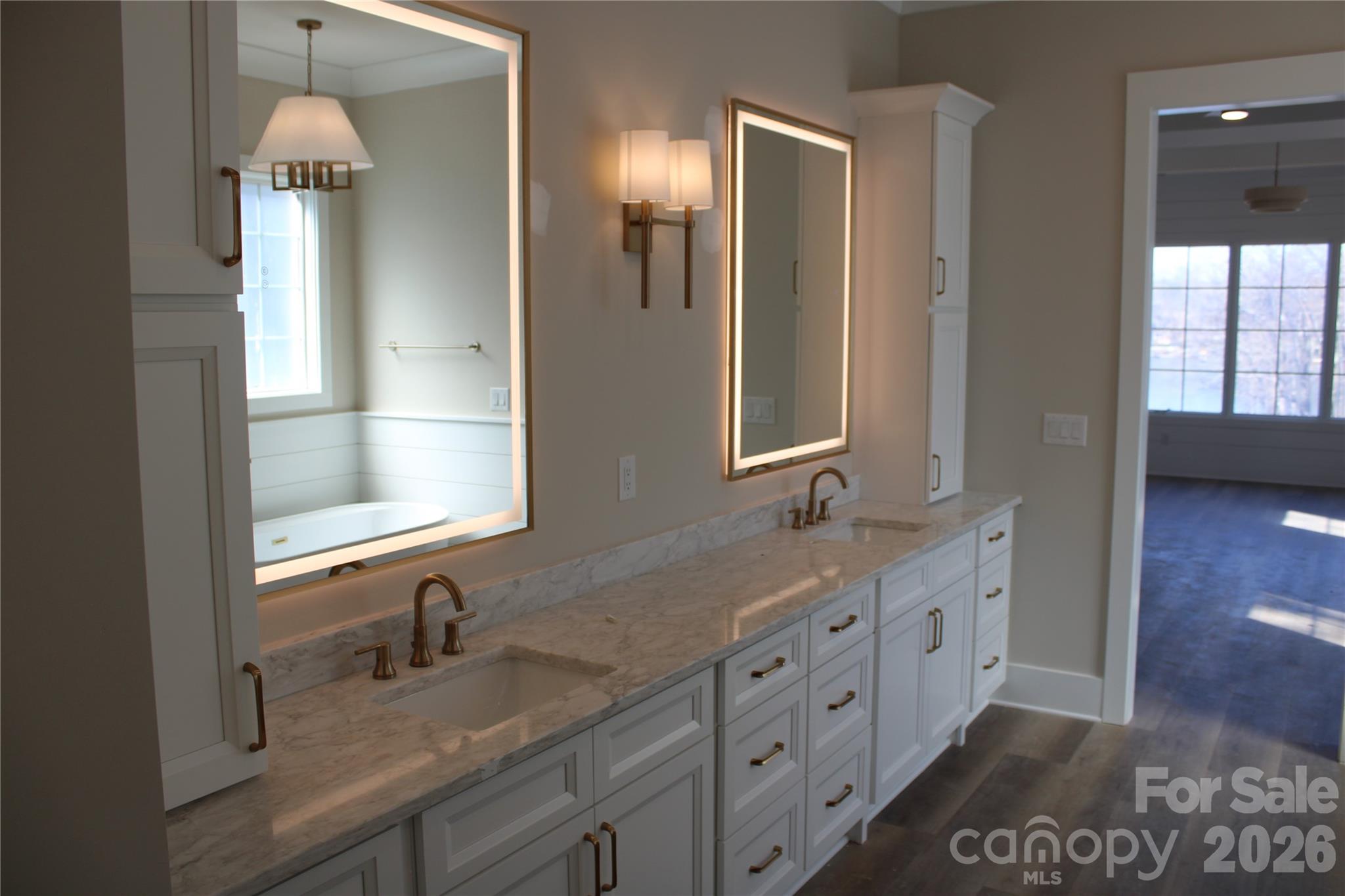 Joslin Pointe - Residential