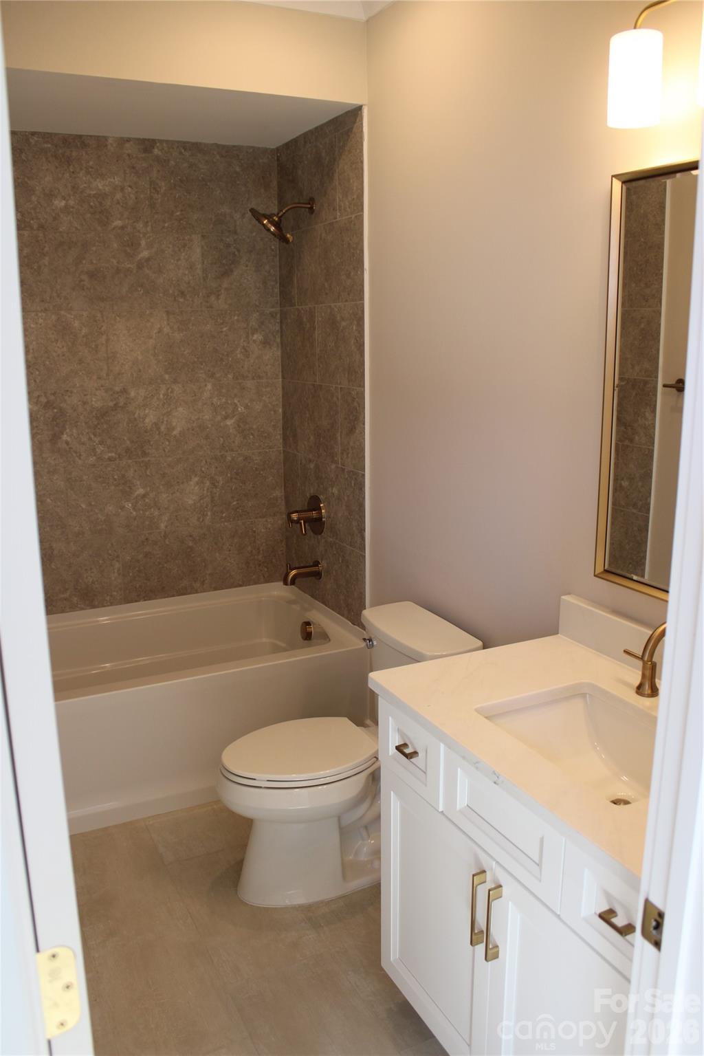 Joslin Pointe - Residential