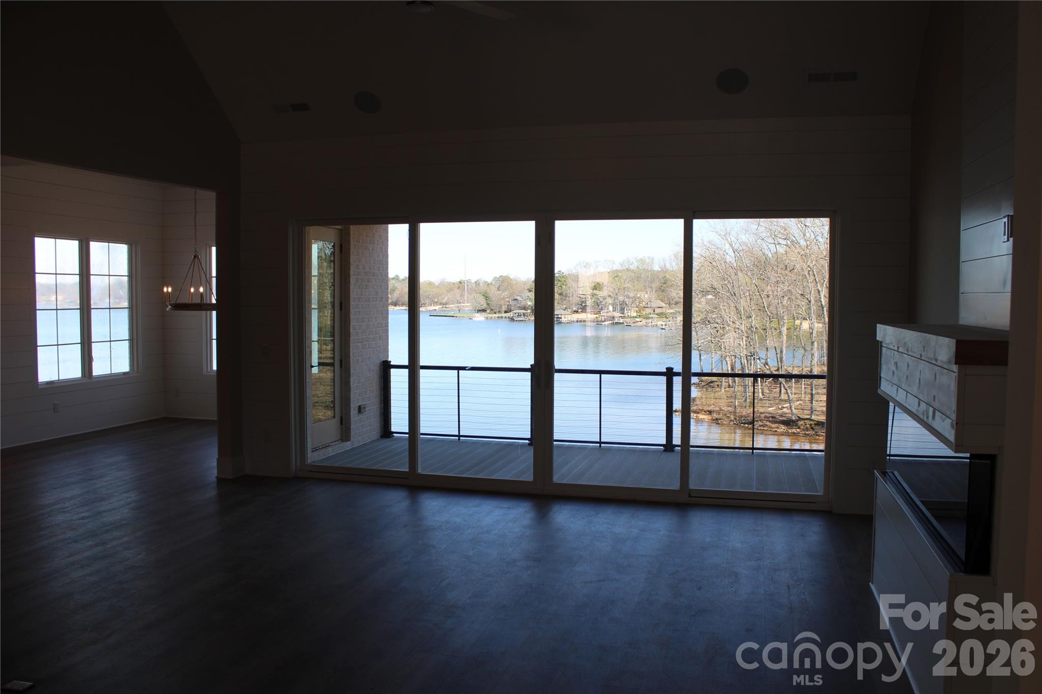 Joslin Pointe - Residential