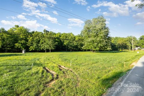 6540, 6550, 6560 Old Plank Road Charlotte NC 28216