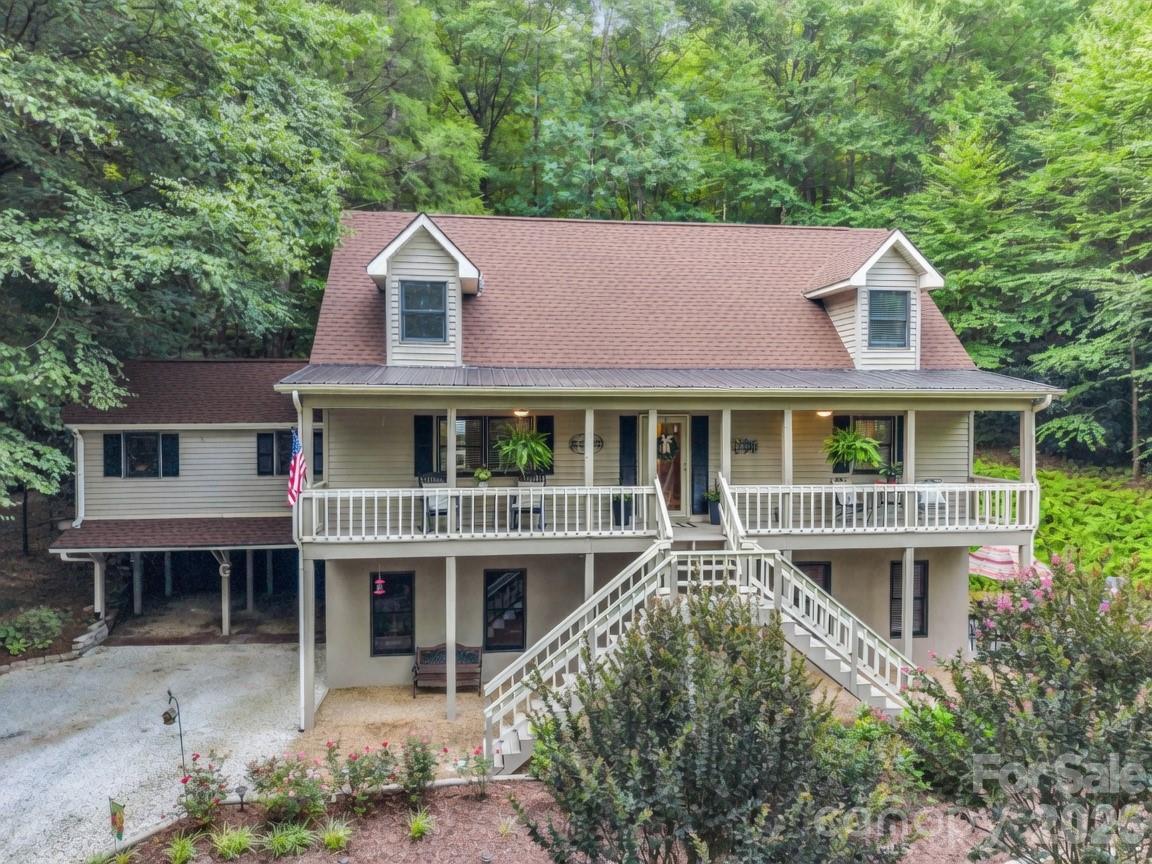 103 Audia Way Drive, Zirconia, NC, 28790