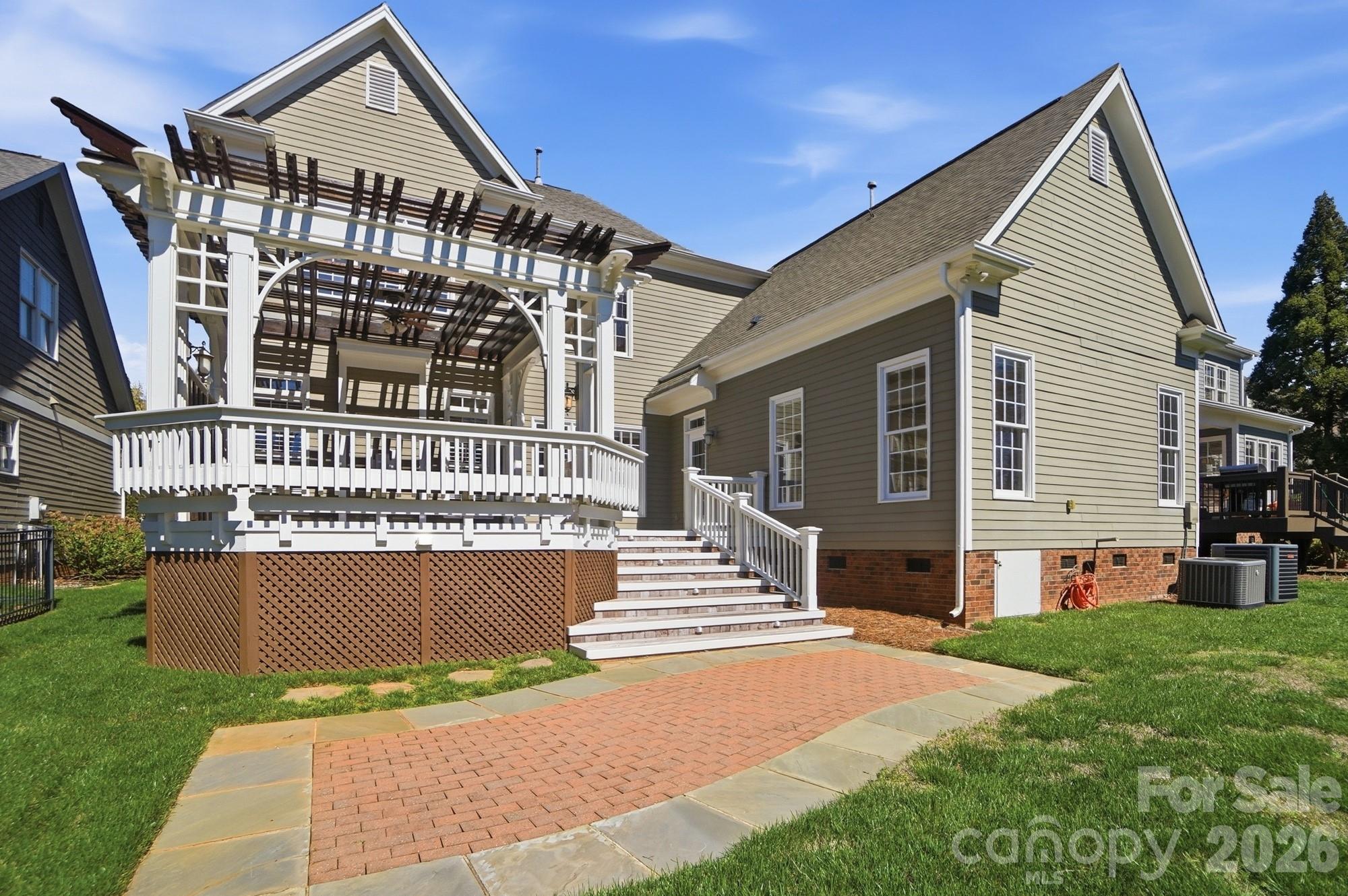 Davidson Pointe - Residential