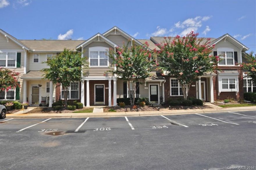 Wonderful 3 Bedroom Townhome in a Well Located Community Convenient to All Kinds of Shopping, Dining, Lake Wylie & Minutes to I-77, Spacious Great Room with Corner Gas Log Fireplace, Bright Kitchen with 42 Inch White Cabinets & Oversized Tile Floors, Formal Dining Room with Hardwood Floors w/Curved Opening to Great Room, Vaulted MBR w/Walk-In Closet, Garden Tub, Private Fenced Patio & Backyard, New Air in 2011, Neutral Decor Throughout, Fantastic Neighborhood Amenities, Low HOA's!