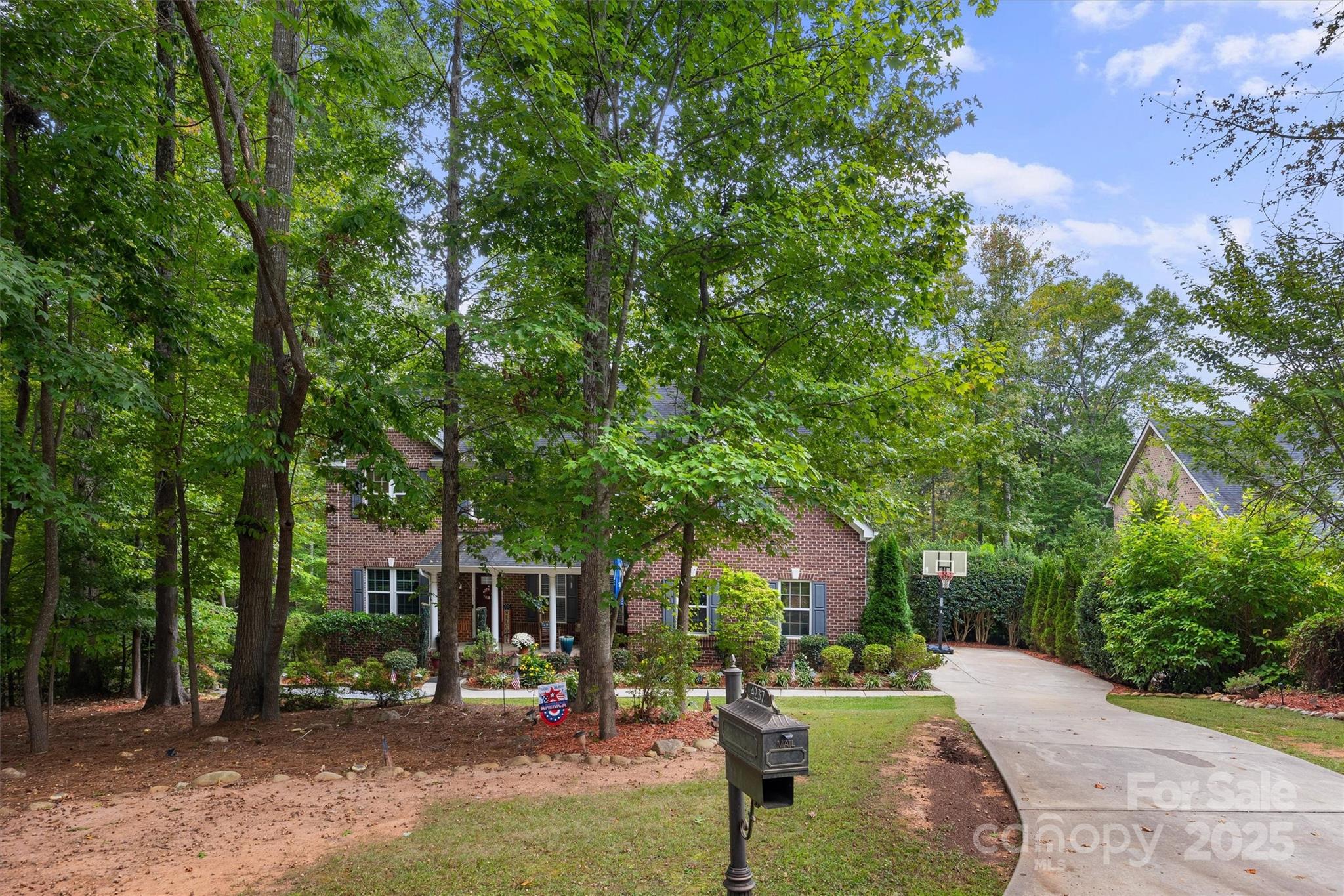 Norman Pointe - Residential