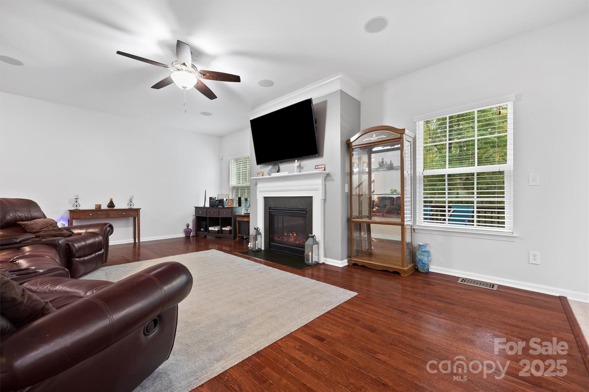 Norman Pointe - Residential