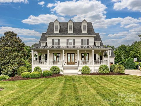 735 Davidson Run Lane Davidson NC 28036