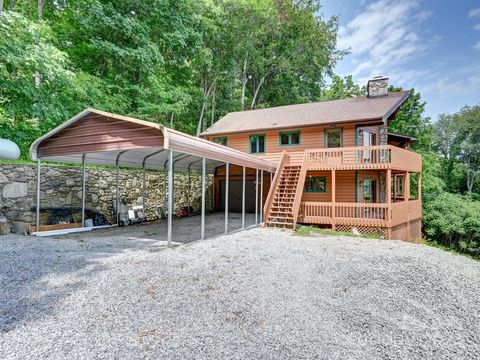 A home in Waynesville