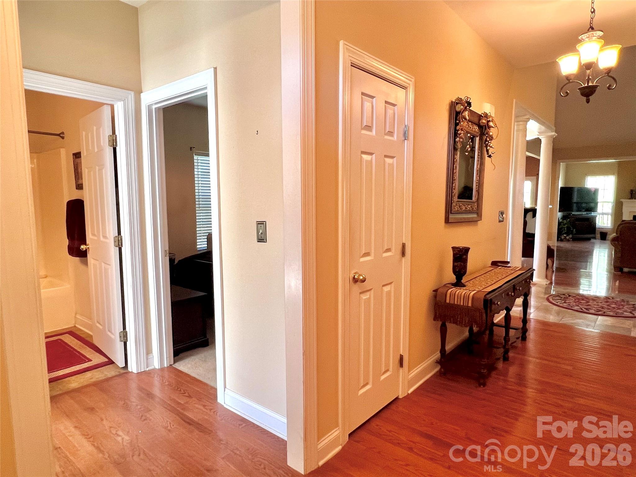 1273 Winged Foot Drive