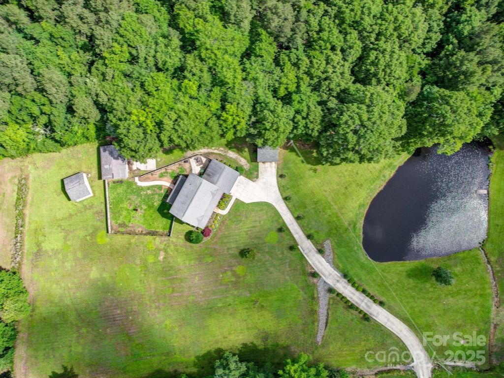 4111 Jenkins Road, Marshville, NC 28103, MLS #4256890 - Howard Hanna Allen  Tate Real Estate, image size:1024x768