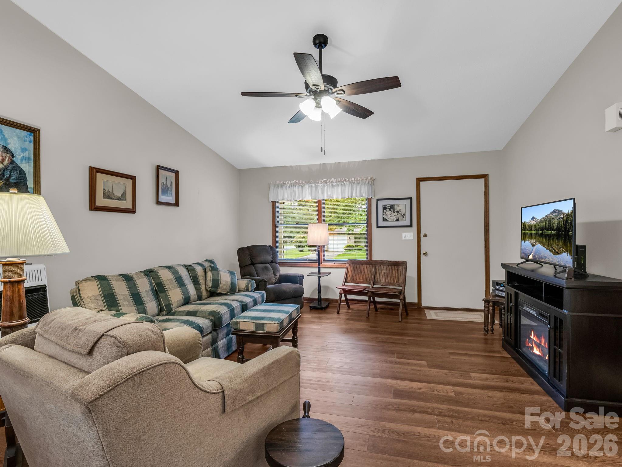 182 Resada Drive