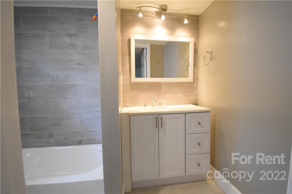 Woodland Park - Residential Lease