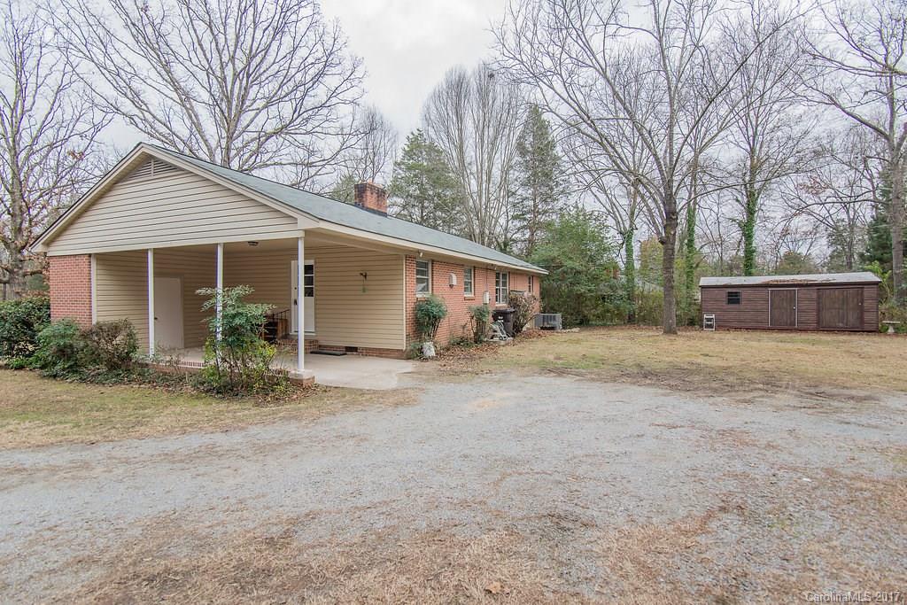 Country Club Estates - Residential