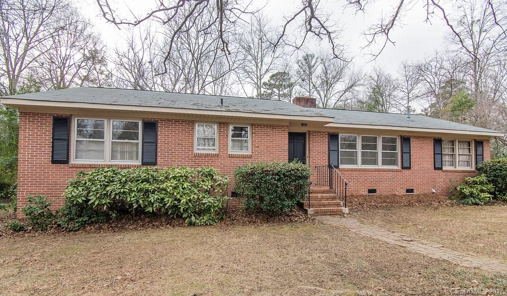 Country Club Estates - Residential