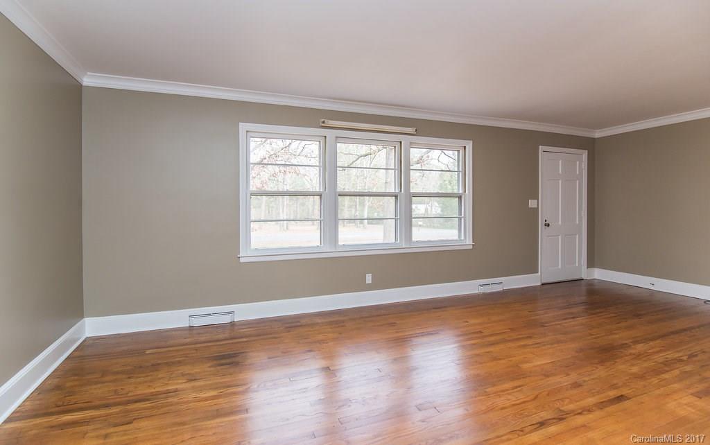 Country Club Estates - Residential