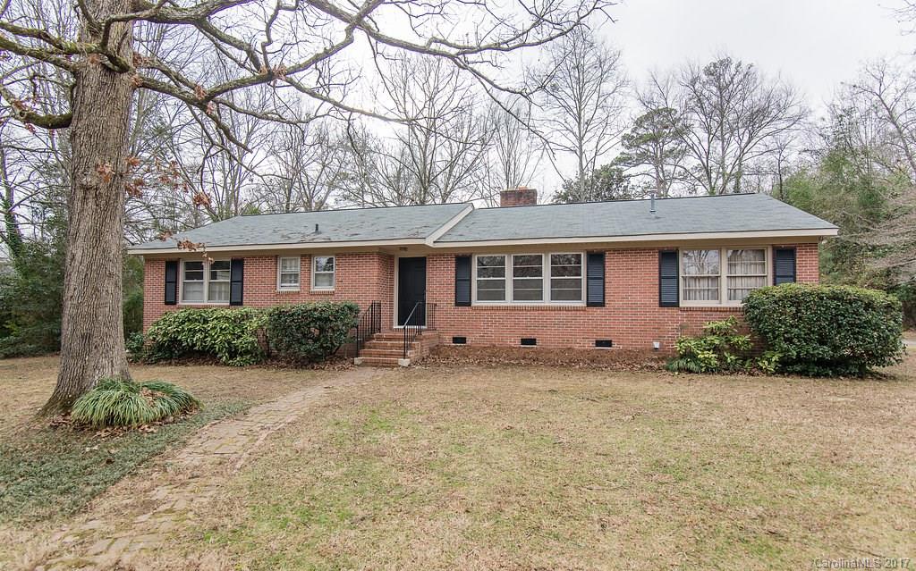 Country Club Estates - Residential