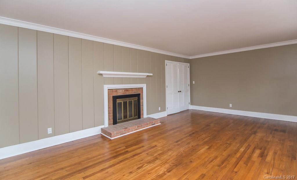 Country Club Estates - Residential