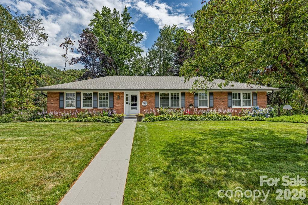 11 Blueberry Hill Road