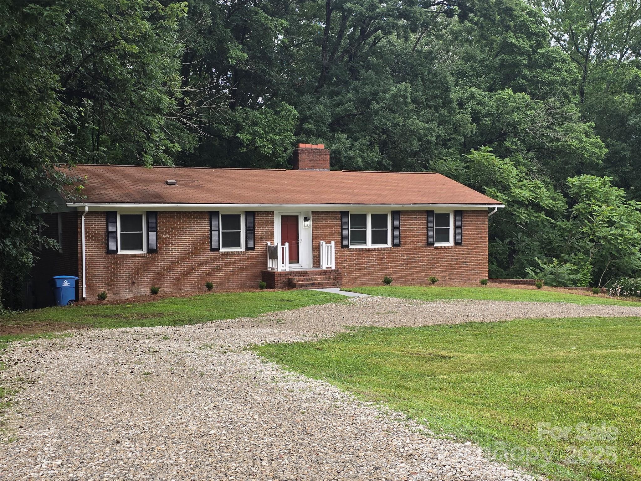 1660 Songwood Road