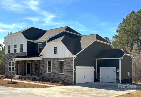 7001 New Town Road Waxhaw NC 28173
