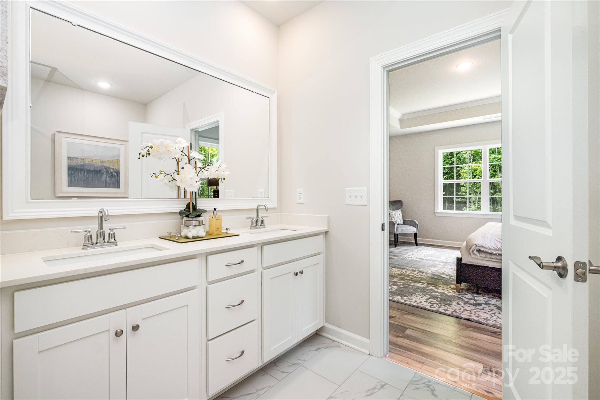 Waxhaw, North Carolina 28173, United States, 5 Bedrooms Bedrooms, ,5 BathroomsBathrooms,Residential,Under Contract,100228