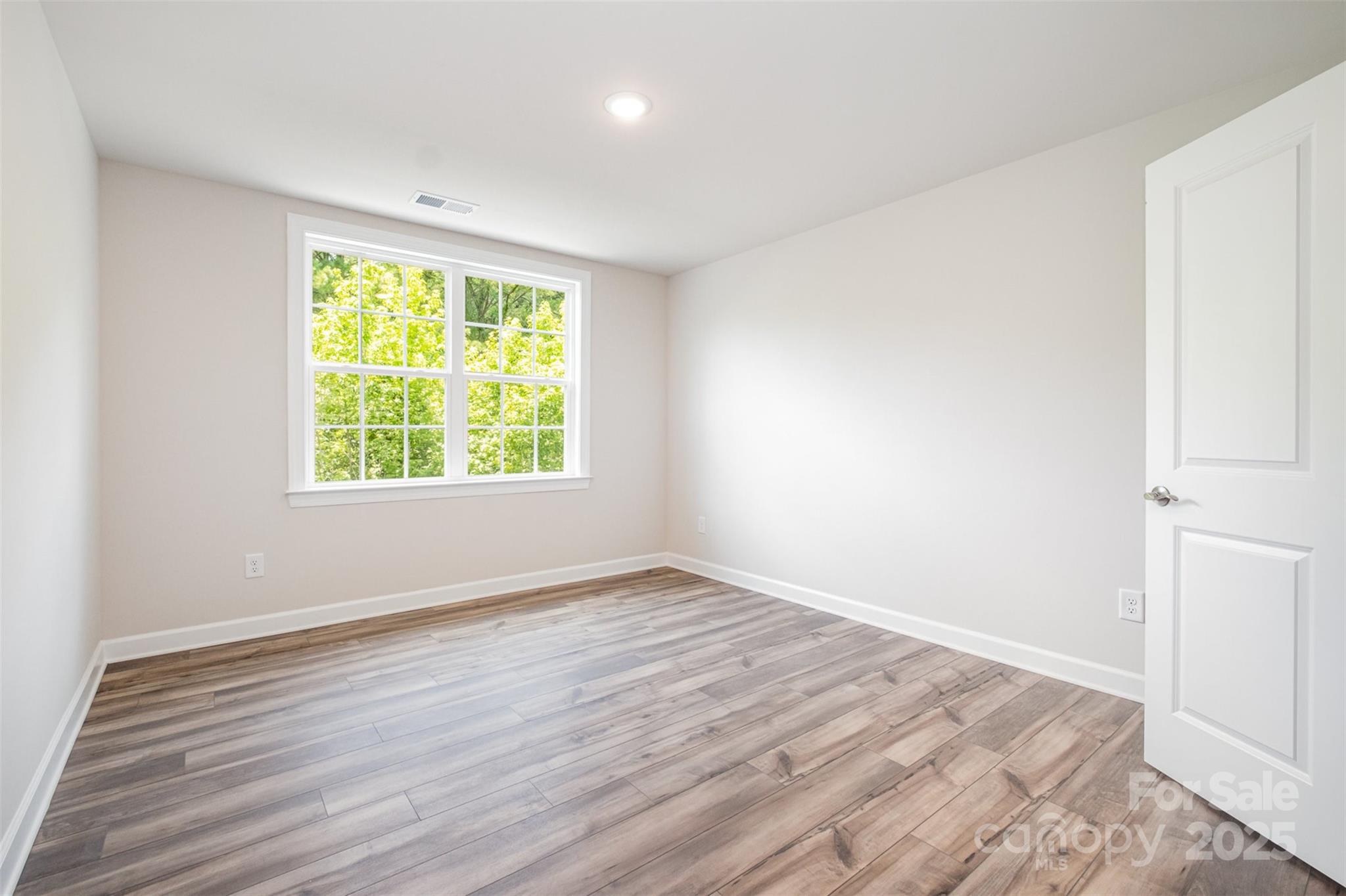 Waxhaw, North Carolina 28173, United States, 5 Bedrooms Bedrooms, ,5 BathroomsBathrooms,Residential,Under Contract,100228