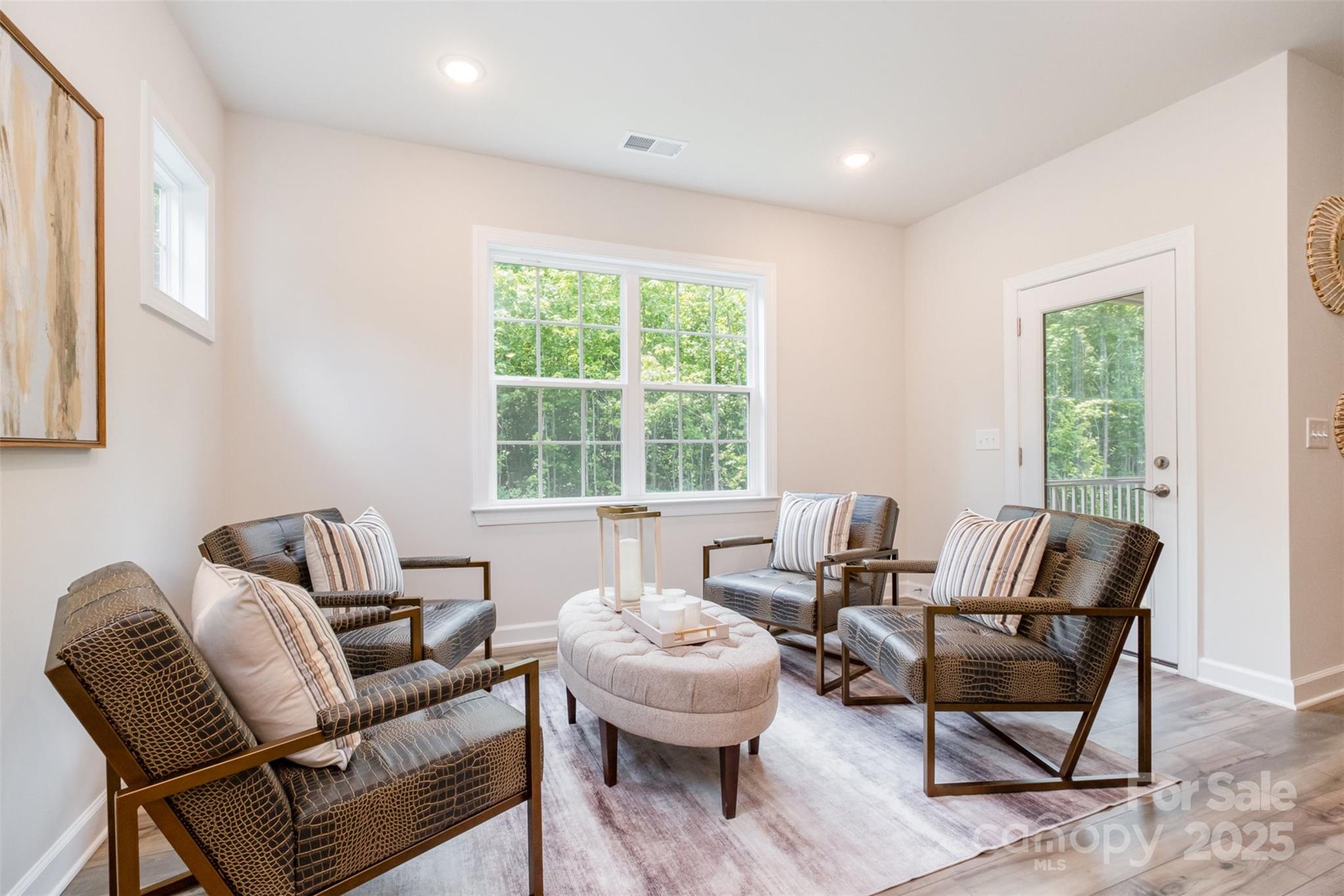 Waxhaw, North Carolina 28173, United States, 5 Bedrooms Bedrooms, ,5 BathroomsBathrooms,Residential,Under Contract,100228