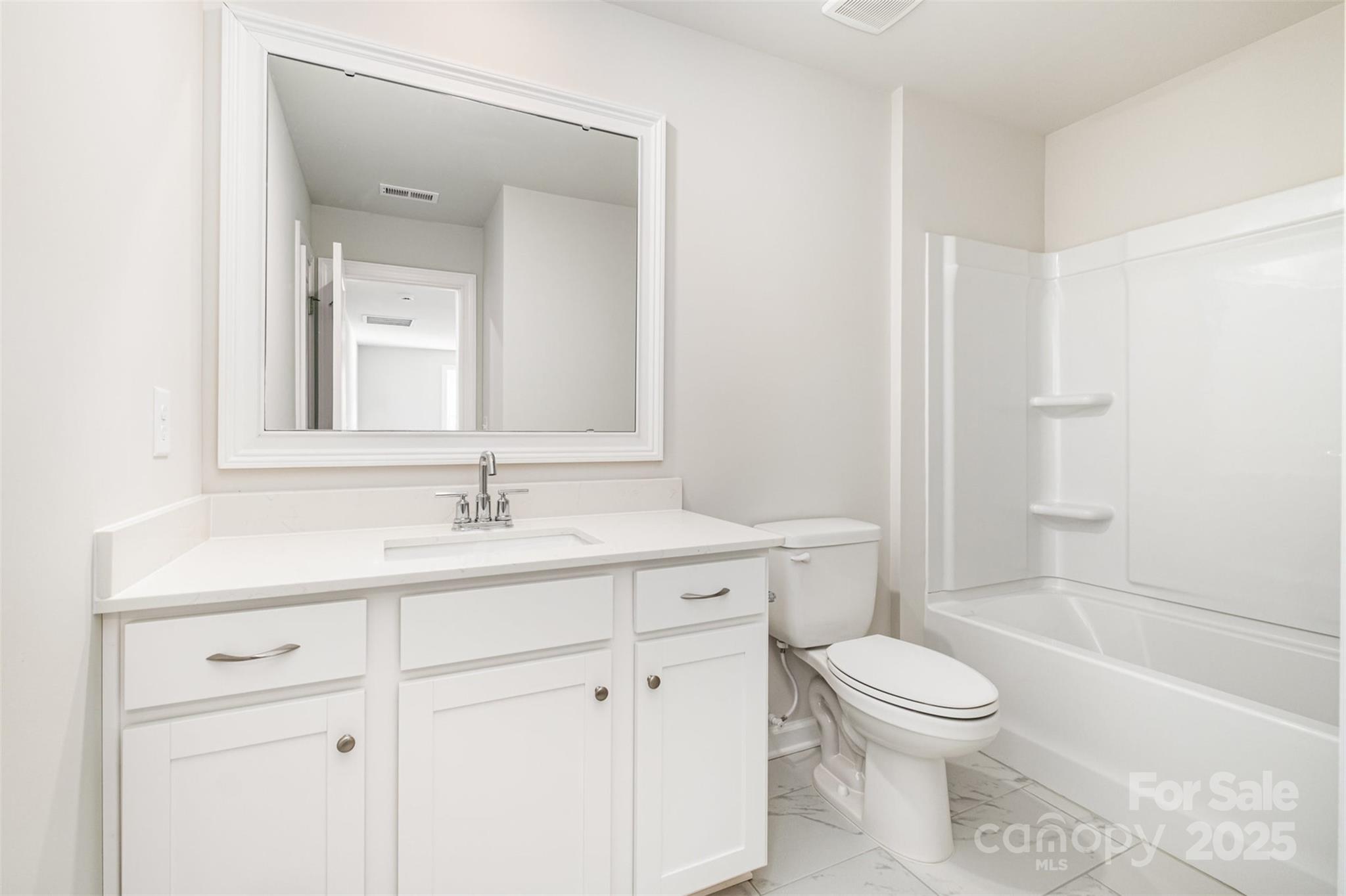 Waxhaw, North Carolina 28173, United States, 5 Bedrooms Bedrooms, ,5 BathroomsBathrooms,Residential,Under Contract,100228