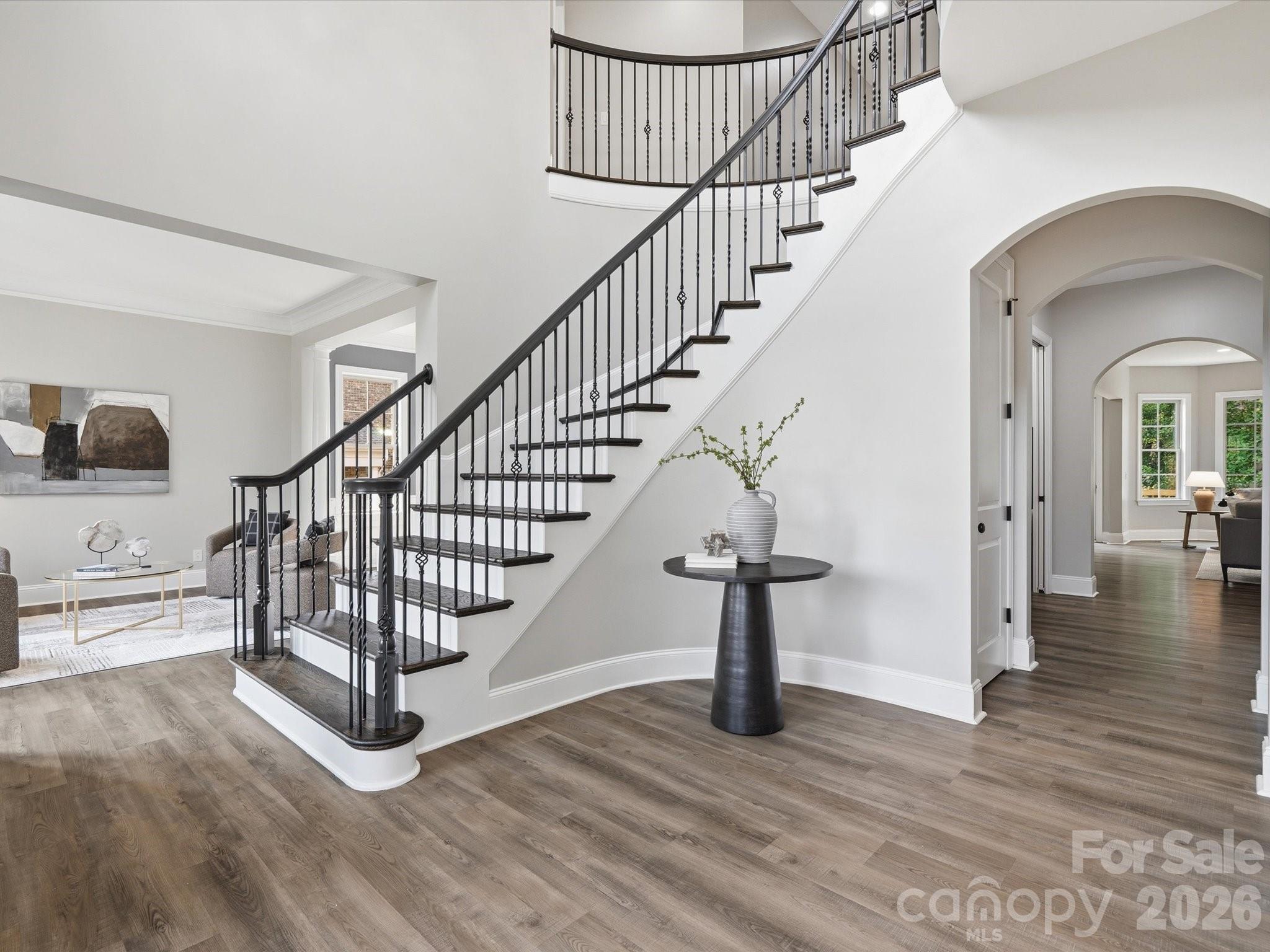 1004 Viscount Drive