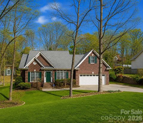 Photo of 5385 Apple Glen Drive, Harrisburg, NC 28075 (MLS # 4407413)