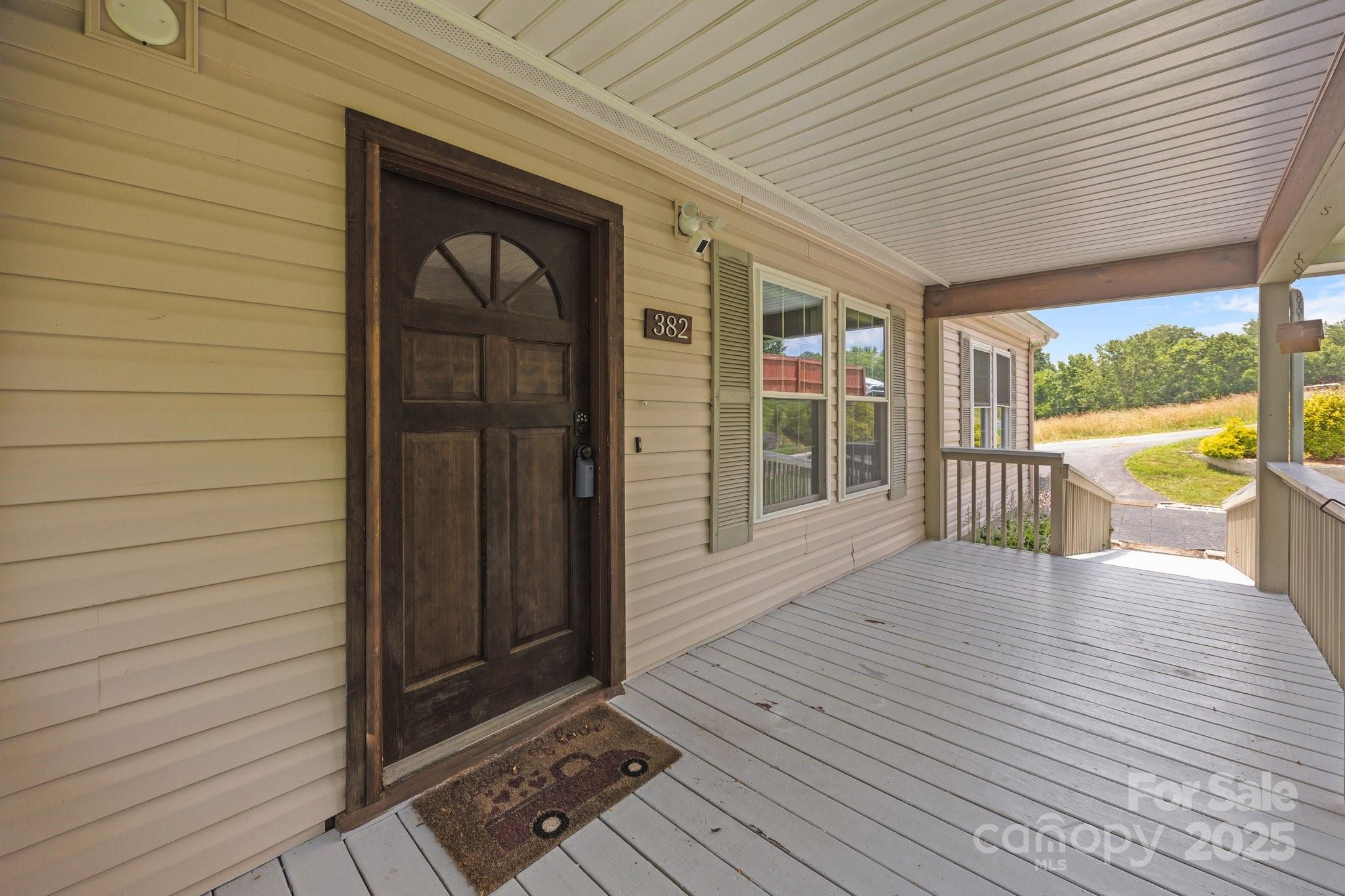 382 Onteora Boulevard