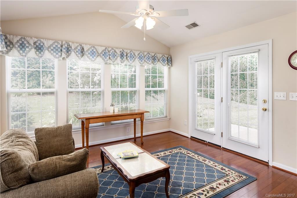 Glen Laurel - Residential