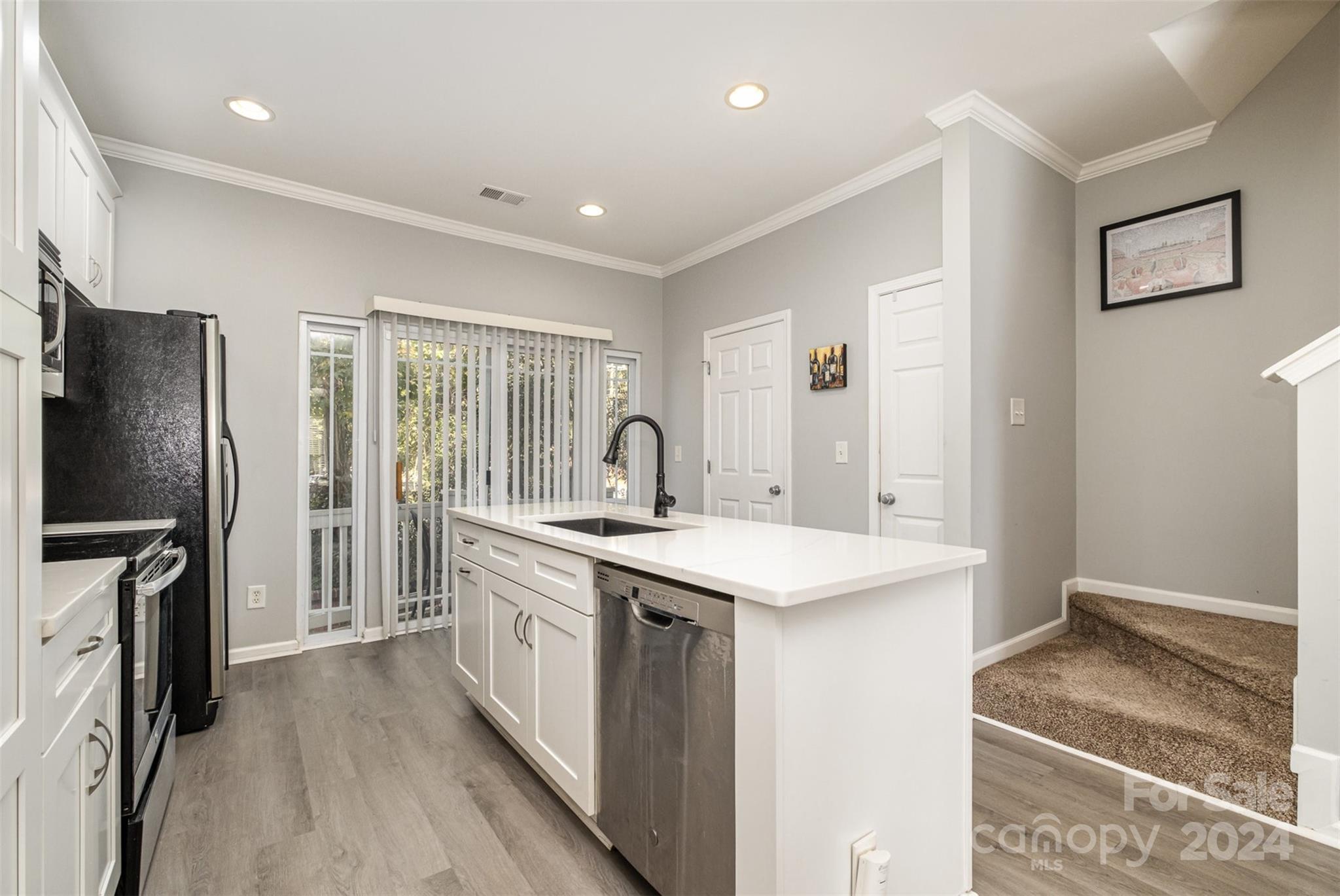 Preston Townhomes - Residential